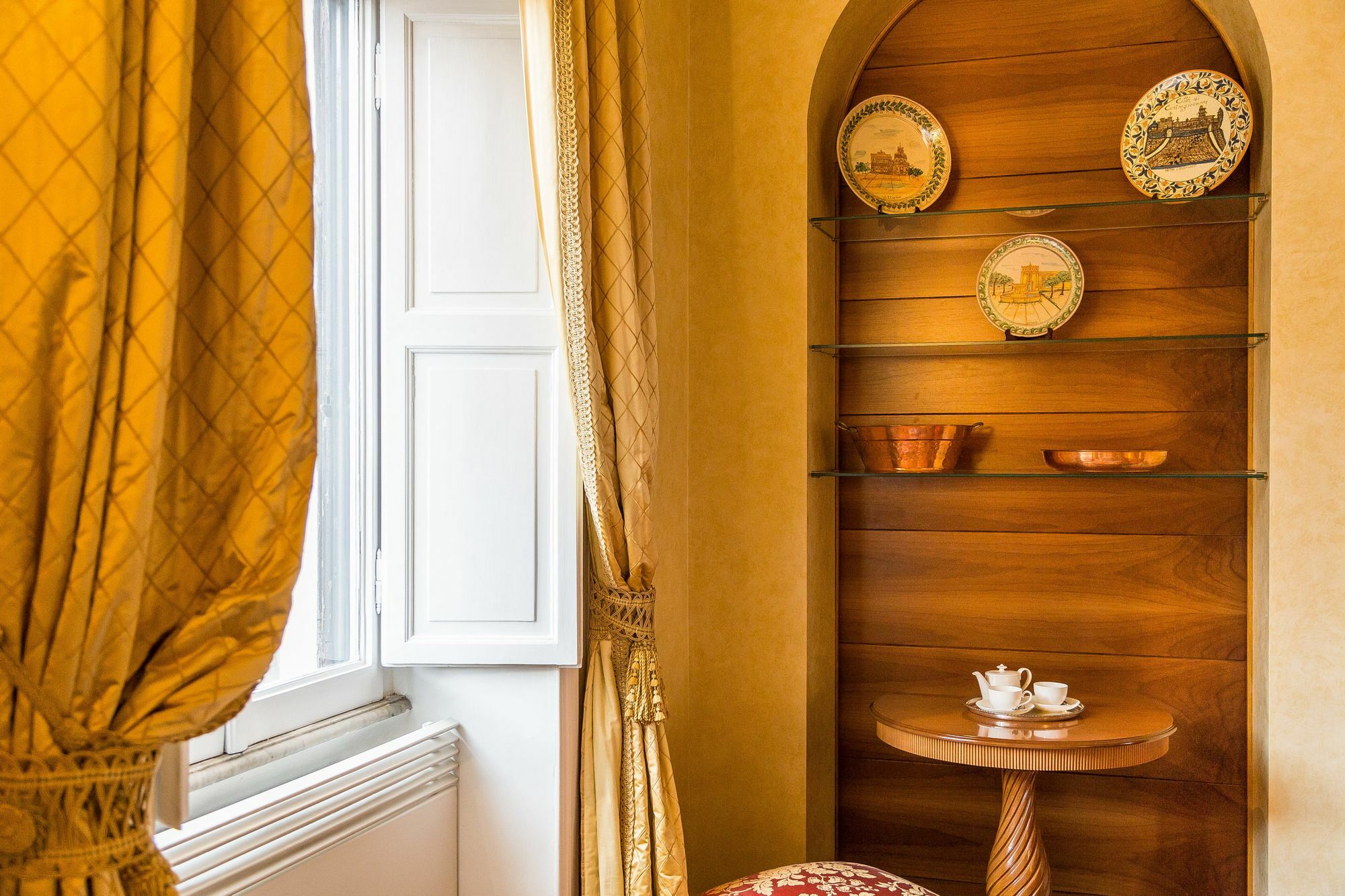 Prestigious Apartment Piazza Navona Rome Bagian luar foto
